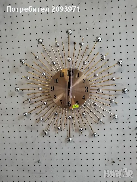 Метален стенен часовник с камъчета, снимка 1
