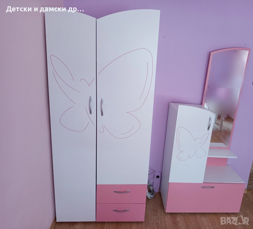 Детско обзавеждане гардероб и тоалетка , снимка 1