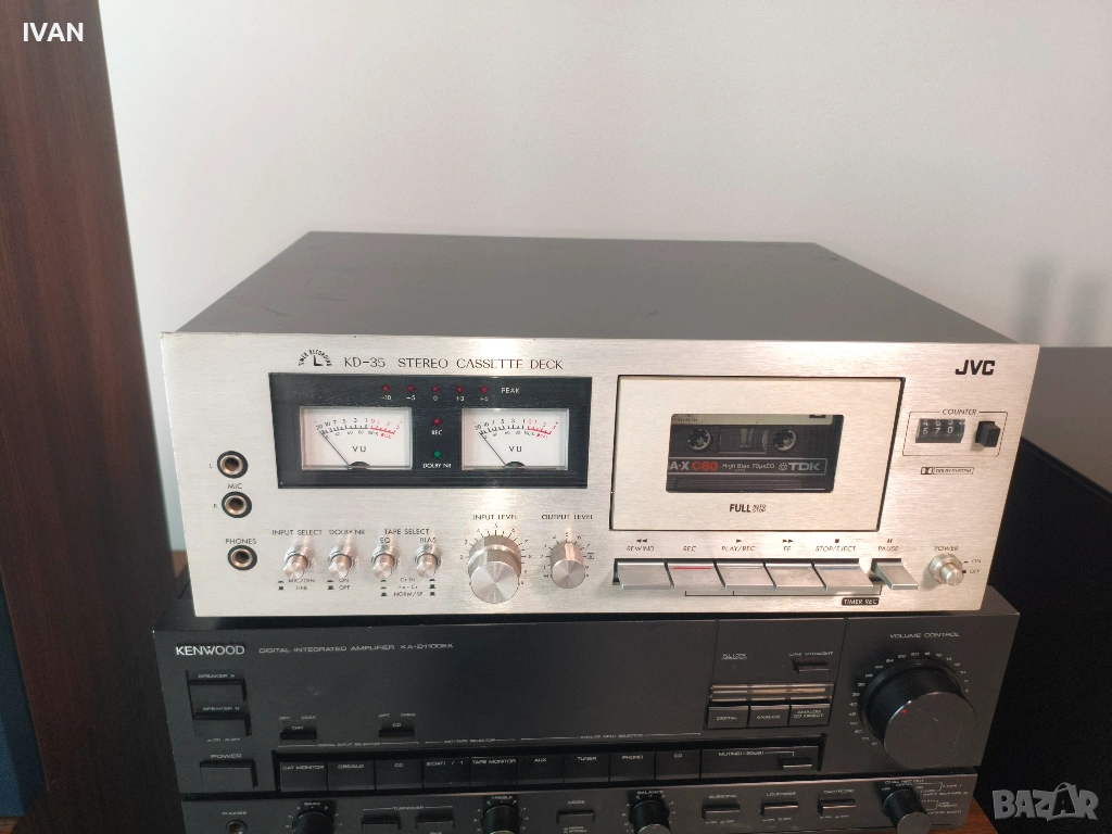 Продавам дек jvc-kd-35, снимка 1