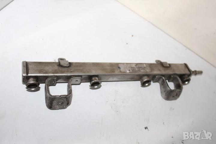 Горивна рейка Мазда 3 2008 2.3i 158hp Mazda 3 седан  6M8G9D280AA, снимка 1