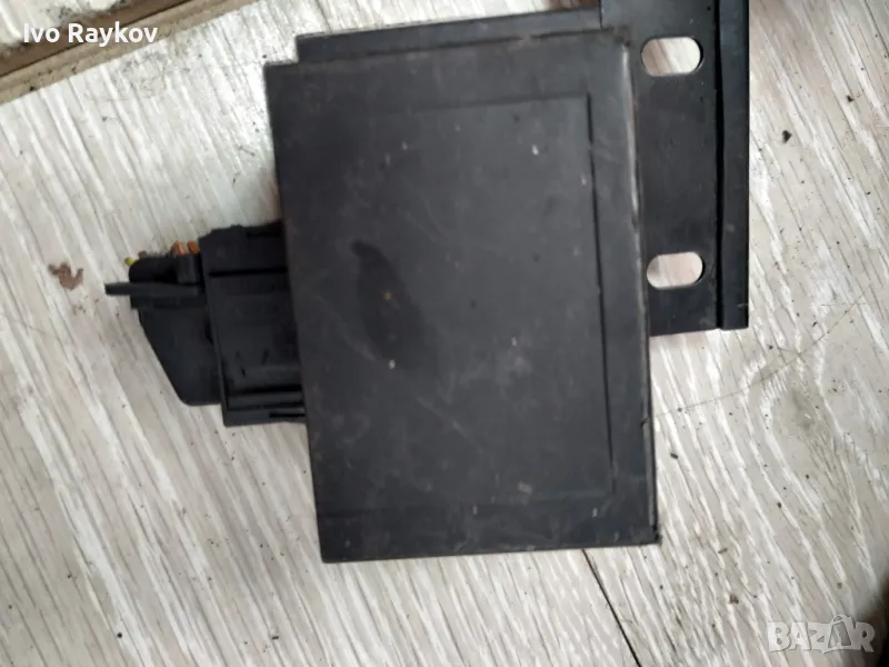 Реле за управление на имобилайзер VALEO 73642002 за автомобили CITROEN и PEUGEOT, снимка 1