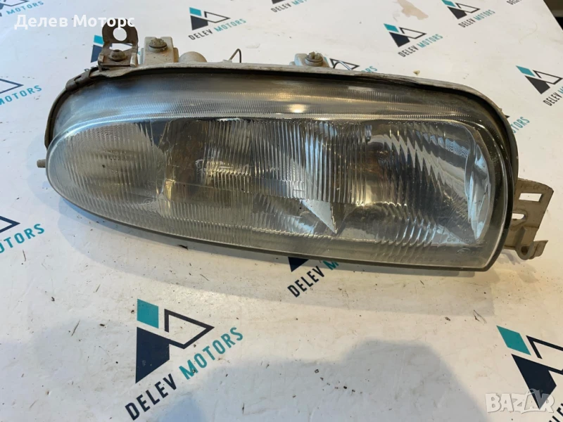 Фар десен за Ford Fieata IV, Форд Фиеста 4, снимка 1