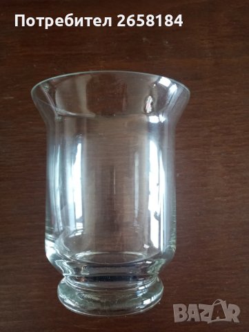 Стъклена ваза, вис.15.5/диам.12см.