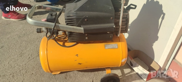 Компресор за въздух Gude Typ 230/08/25, снимка 3 - Компресори - 52750489