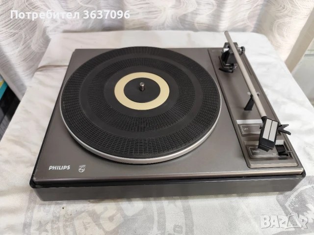 ретро грамофон Philips 224, снимка 4 - Грамофони - 51001007