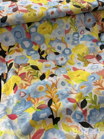 7 м плат вискоза на Nooteboom Textiles, снимка 3 - Платове и дамаски - 56110681