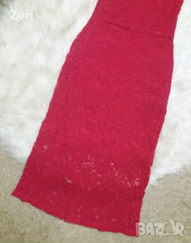 НЕВЕРОЯТНО КРАСИВА червена дантелена рокля по тялото с остро деколте , снимка 4 - Рокли - 41785955