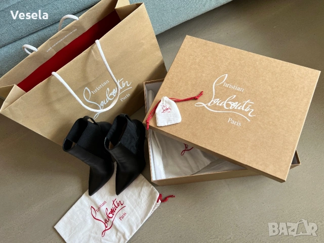 Оригинални боти Christian Louboutin, снимка 5 - Дамски боти - 53649804