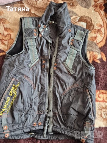 Мъжки елек,М