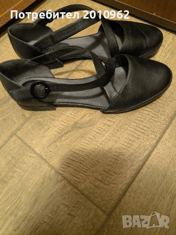 Обувки Camper, снимка 2 - Дамски ежедневни обувки - 52349957