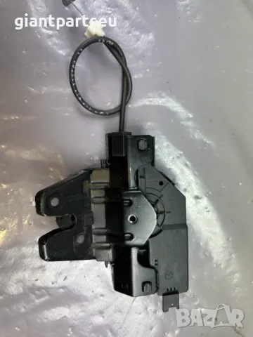 Брава за Заден Капак за БМВ BMW E60 E61 7840617, снимка 3 - Части - 49135797