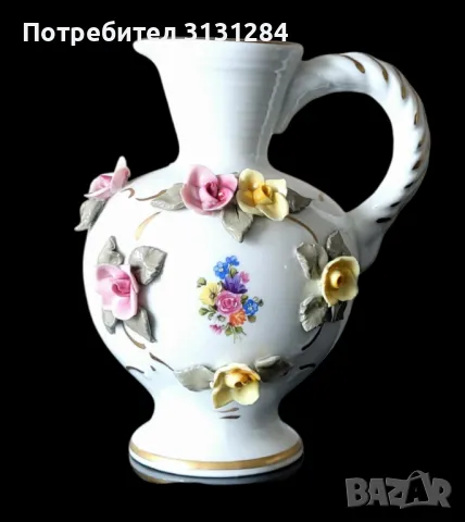 Dresden Ваза кана с обемни цветя и злато Германия, снимка 1