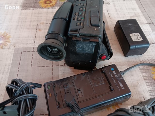 HI 8 BLAUPUNKT Камера, снимка 8 - Камери - 42224870