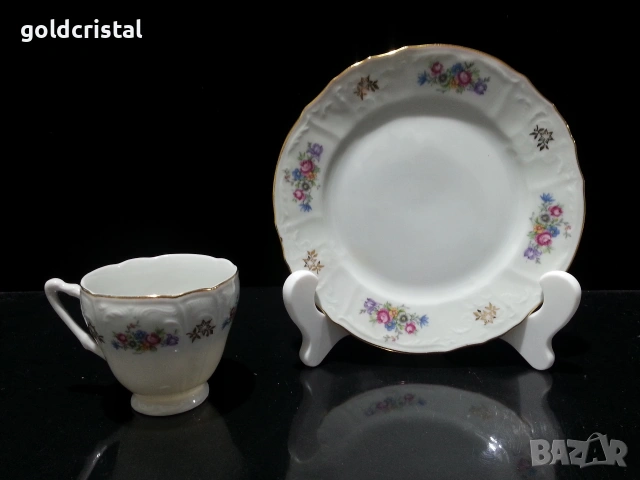 Чехословакия фин порцелан чаша за кафе чай , снимка 2 - Антикварни и старинни предмети - 53226169