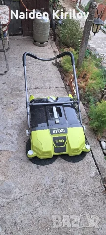 акумолаторна метла на ryobi 