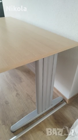 Бюро с метални крака - офис маса 140/80/73,5см, снимка 12 - Бюра - 51054723