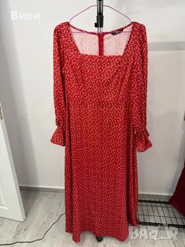 Красива рокля в размер L