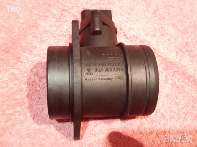 Дебитомер BOSCH за VW Audi Seat Skoda - 1.6 2.0, снимка 2 - Части - 52929854