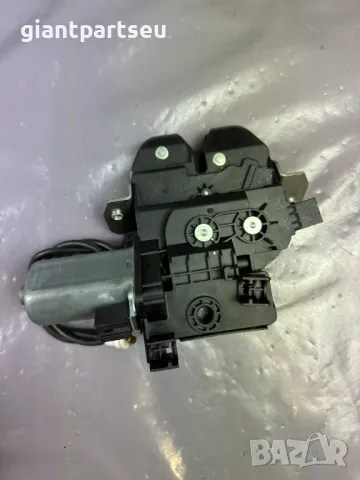 Брава Заден Капак за Мерцедес Mercedes W221 A2217500085, снимка 3 - Части - 49135824