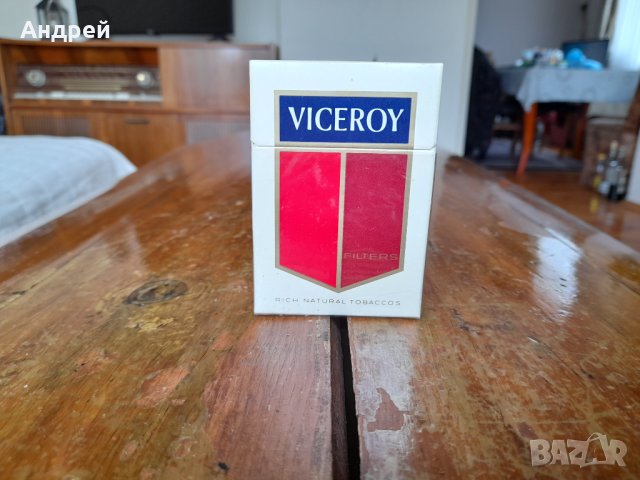Стара кутия от цигари Viceroy, снимка 1 - Колекции - 42193553