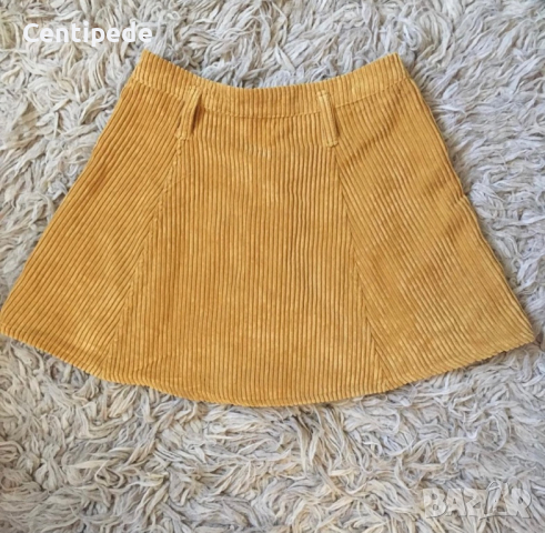 Джинсова поличка Bershka, снимка 5 - Поли - 36383089