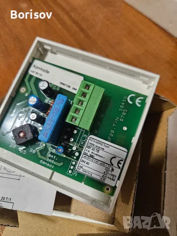 Продавам 5 броя стайни термостати за подово отопление Roth Basicline, снимка 3 - Ключове, контакти, щепсели - 48408650