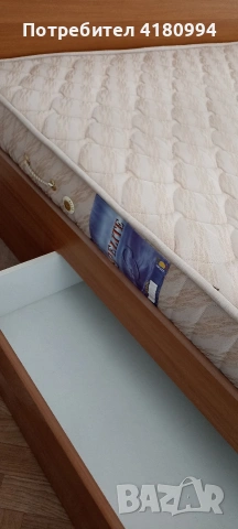 спалня , снимка 3 - Спални и легла - 53342232