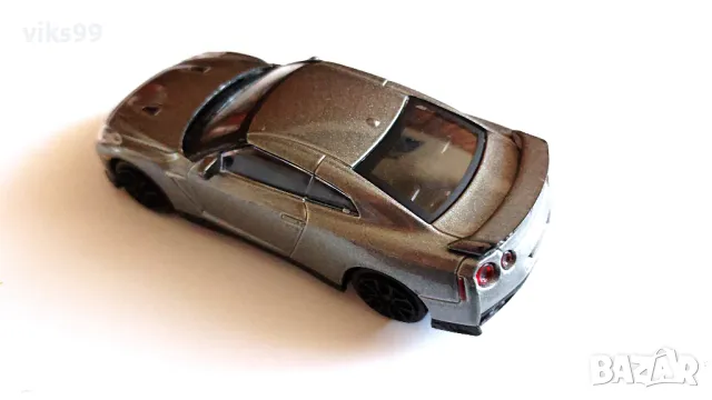 2017 Nissan GT-R GREY Bburago - Мащаб 1:43, снимка 3 - Колекции - 49235061