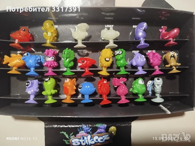 пълен албум със стикита, снимка 2 - Фигурки - 51723114