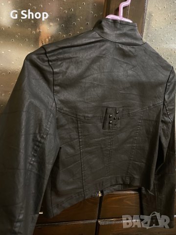 Дамско черно късо кожено яке, снимка 2 - Палта, манта - 43300452