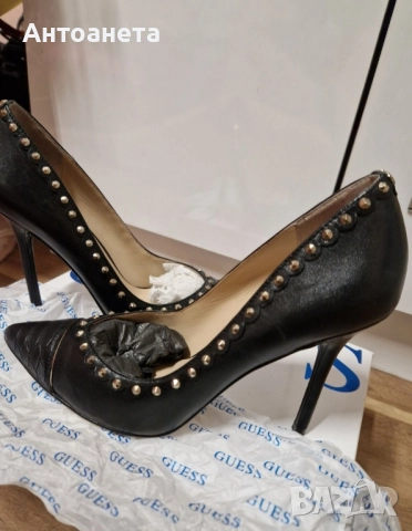 Оригинални токчета Guess, снимка 2 - Дамски обувки на ток - 51870558