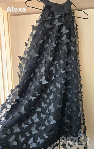 Рокля с пеперуди 