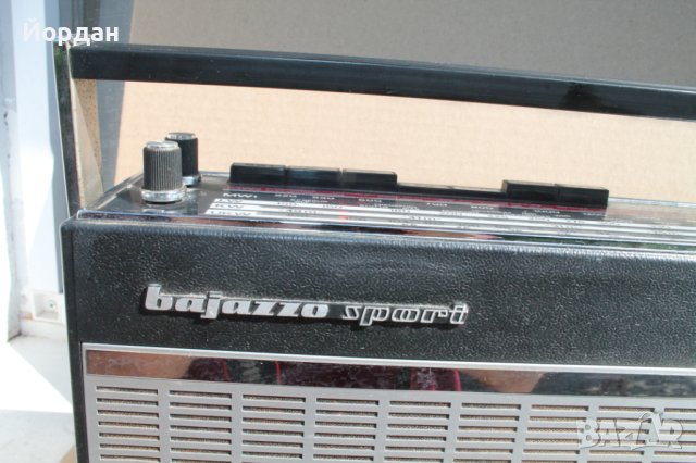 Радио "Telefunken bajazzo sport'', снимка 2 - Радиокасетофони, транзистори - 42249375