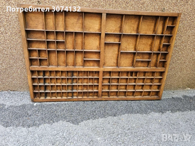 Голяма етажерка за миниатюри, снимка 2 - Етажерки - 53569944