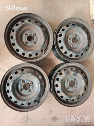 Джанти Toyota Yaris,Corolla 4x100 15ки, снимка 2 - Гуми и джанти - 48389900