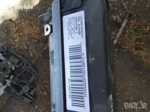 AIRBAG пасажер A2118601305 за MERCEDES-BENZ E-CLASS седан (W211) , снимка 2 - Части - 50338884