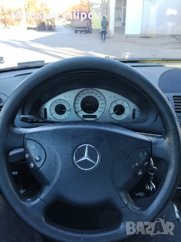 Мерцедес Е 320 2006г 224кс, снимка 11 - Автомобили и джипове - 52794212