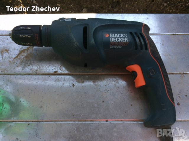 Английска ударна бормашина Black&Decker KR700CRE-700W, снимка 3 - Бормашини - 41472308