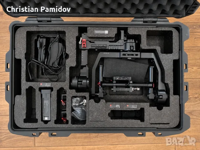 DJI Ronin 1 – пълен оригинален комплект с голям транспортен куфар, снимка 4 - Чанти, стативи, аксесоари - 56132111