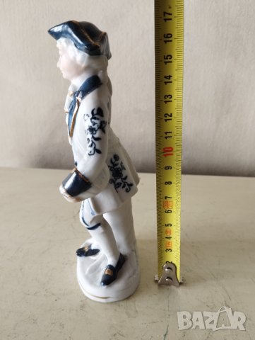 порцеланова статуетка, снимка 2 - Антикварни и старинни предмети - 41917433