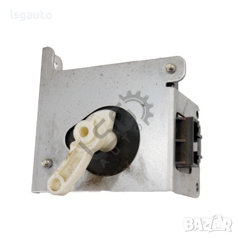 Моторче клапи парно Renault Koleos 2008-2011 ID: 121922, снимка 2 - Части - 44495904