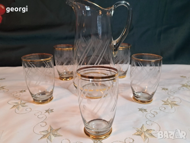 българска луксозна стъклена кана с пет чаши за вино 28/2