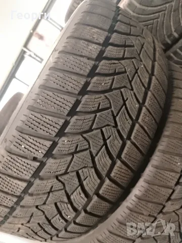 2бр.зимни гуми 235/50/19 Dunlop