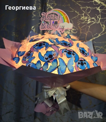 Светещ букет "Стич" 💖💙, снимка 3 - Подаръци за кръщене - 53186812