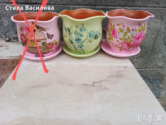 Керамични саксии с подложка, снимка 2 - Декорация за дома - 35725036