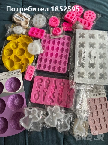 Чисто нови молдове за свещи