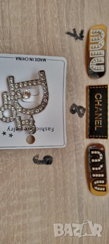 Брошка, Брошки,Колие,Медальон Chanel , Miu Miu , снимка 5 - Други - 52046414