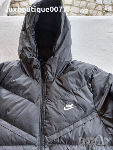 Използвано в отлично състояние зимна парка Nike Storm Fit L, снимка 5 - Якета - 52866587