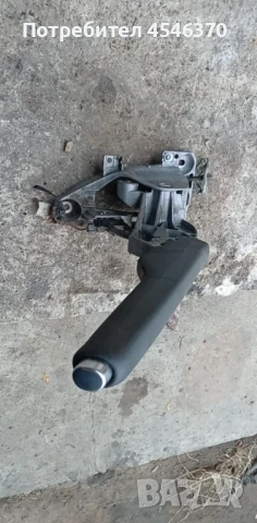 Лост ръчна спирачка   за Волксваген Голф 5 1.9 дизел 105к.с 2006г, снимка 2 - Части - 51190448