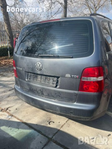 Фолксваген Туран Volkswagen Touran 1.9 tdi 101 kc 2005Г на части, снимка 6 - Автомобили и джипове - 44398522